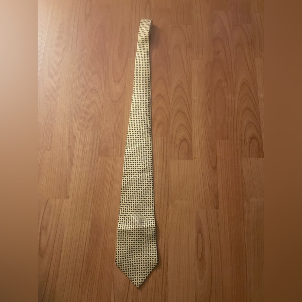 Tommy Hilfiger Men’s Yellow, Blue and Red tie